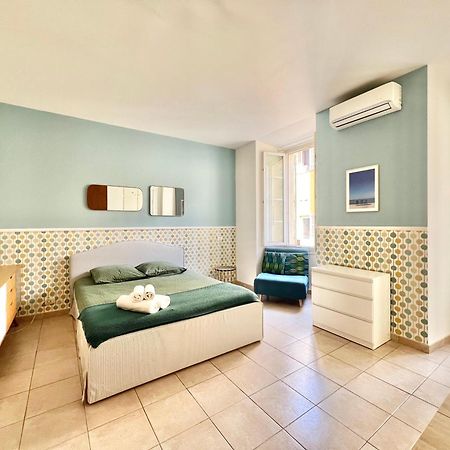 Studio La Chaise Bleue Nice Bagian luar foto